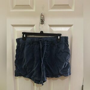 GAP Women's Navy Cargo Shorts